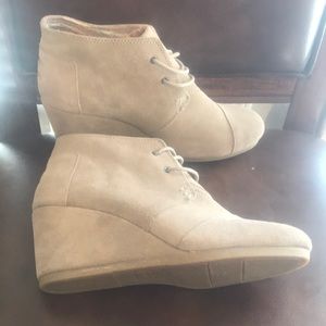 Toms Wedges